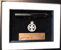 PF1 L1A1  SLR FLASH HIDER REPLICA.  cast rom a real SLR complete with Regimental badge.